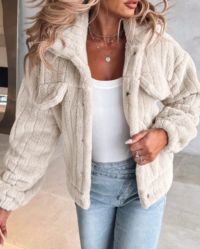 Women's Plus Size Cropped Boxy Sherpa Jacket