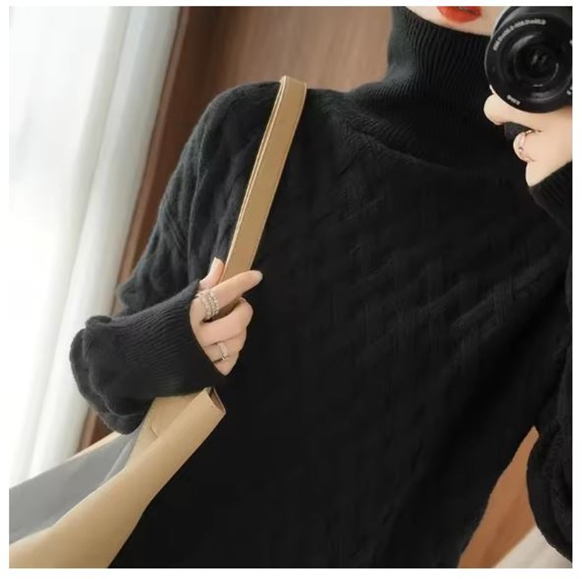 Women's Oversized Chunky Cable Knit Turtleneck Sweater